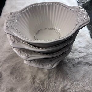 4 American Atelier At Home Baroque 5286 Ironstone Embossed Soup Bowl 6" flaw